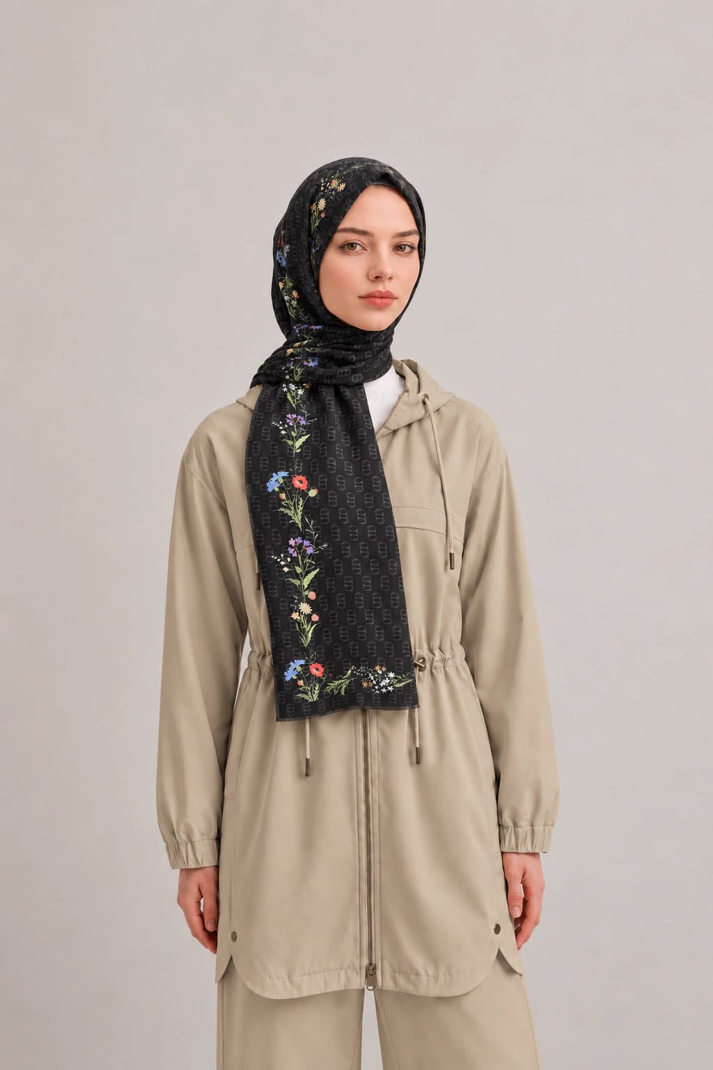 Carell Buket Monogram Floş Viskon Şal - Siyah Multi 1