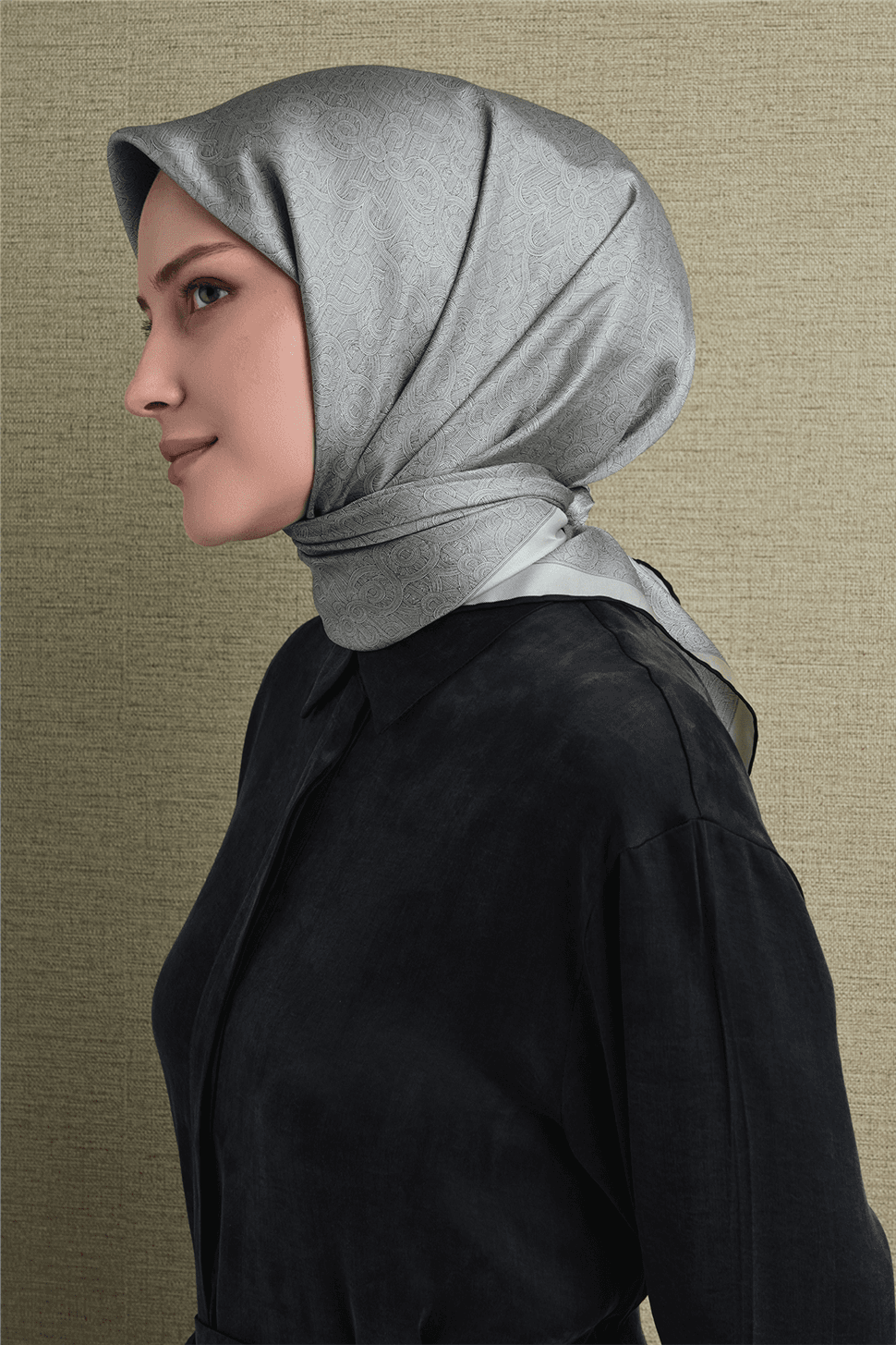 Armine Saf İpek Sura Eşarp 9601D - Açık Gri 2