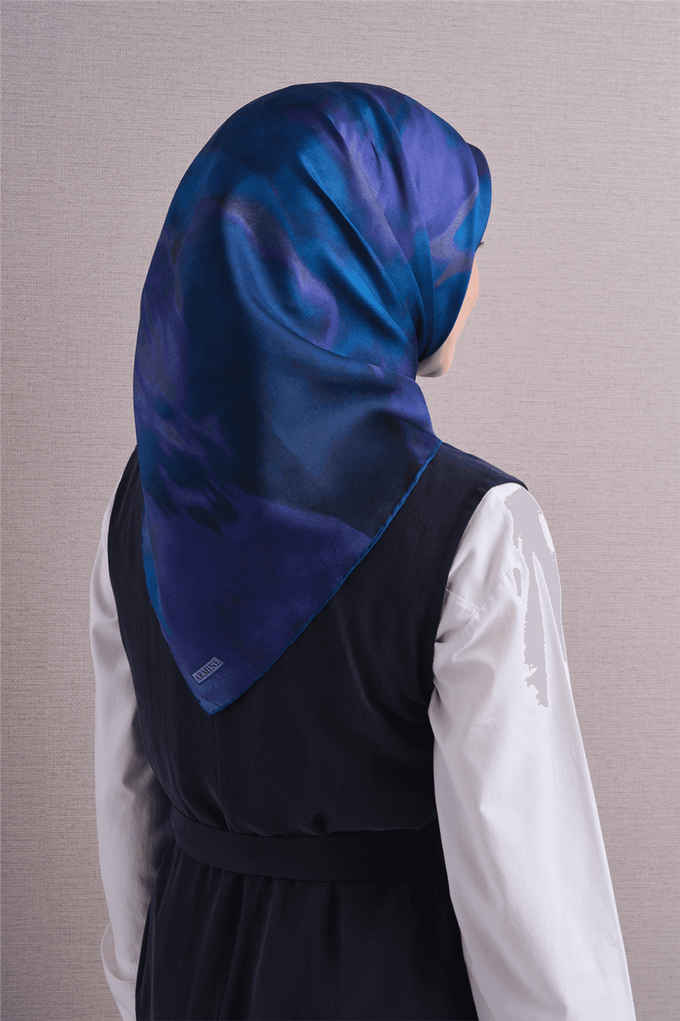 Armine Saf İpek Twill Eşarp 9606D - Mavi 4