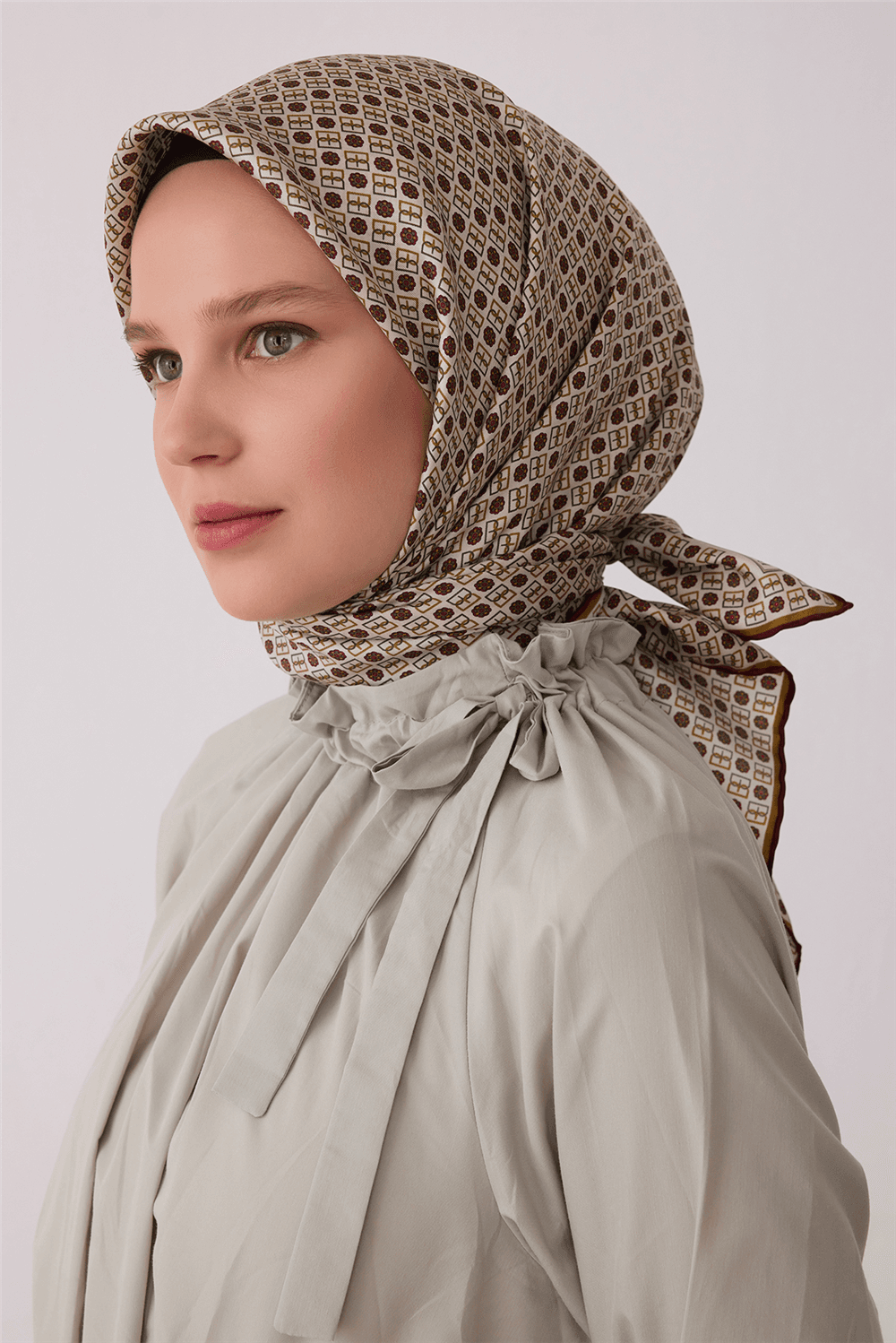 Belli %100 Twill İpek Eşarp 4418D - Açık Bej 2
