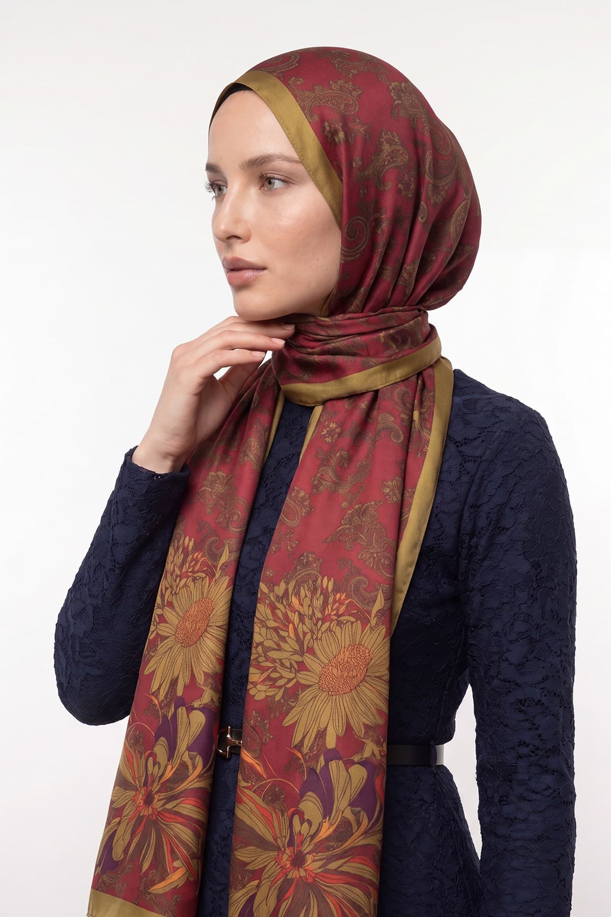 LuvènSara Desenli İpek Şal LSDG03328 - Kırmızı 2