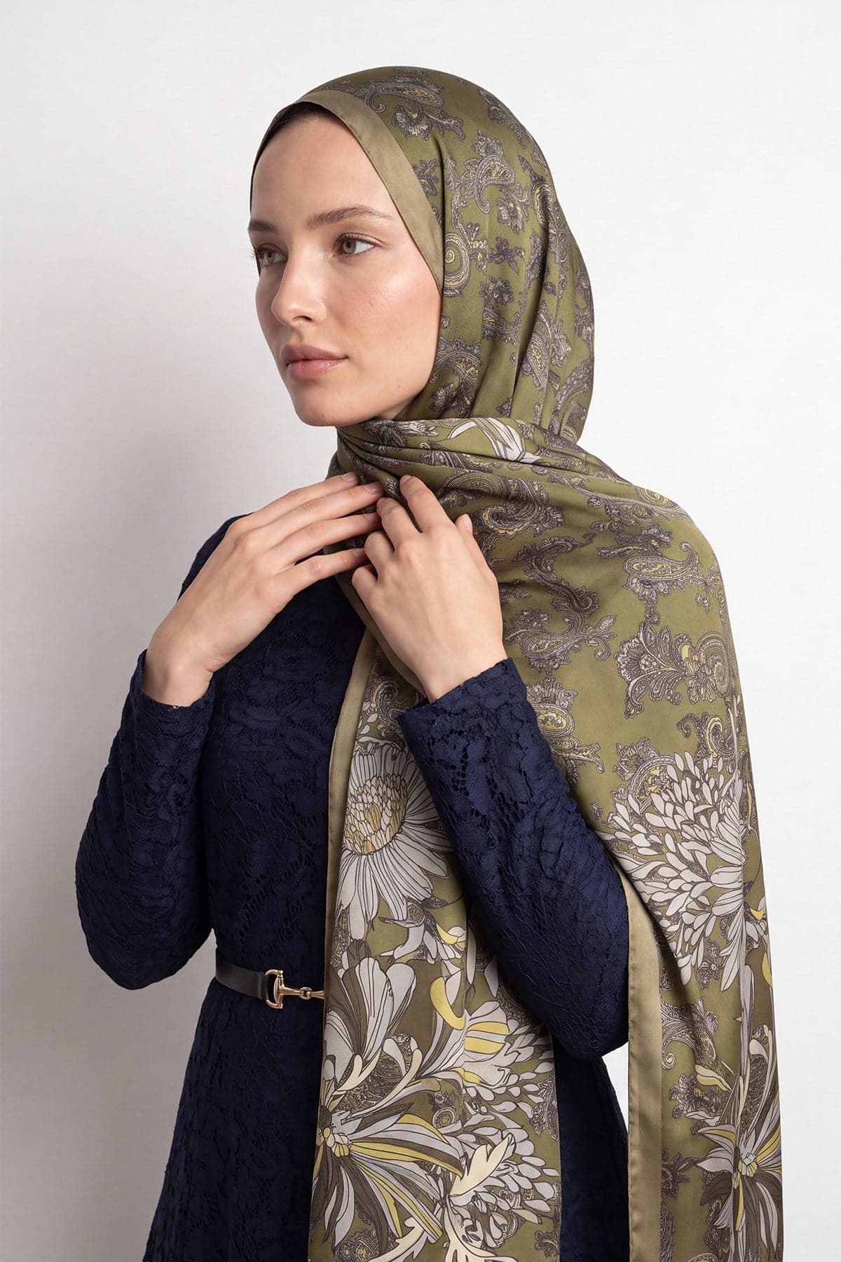 LuvènSara Desenli İpek Şal LSDG03328 - Yeşil 1