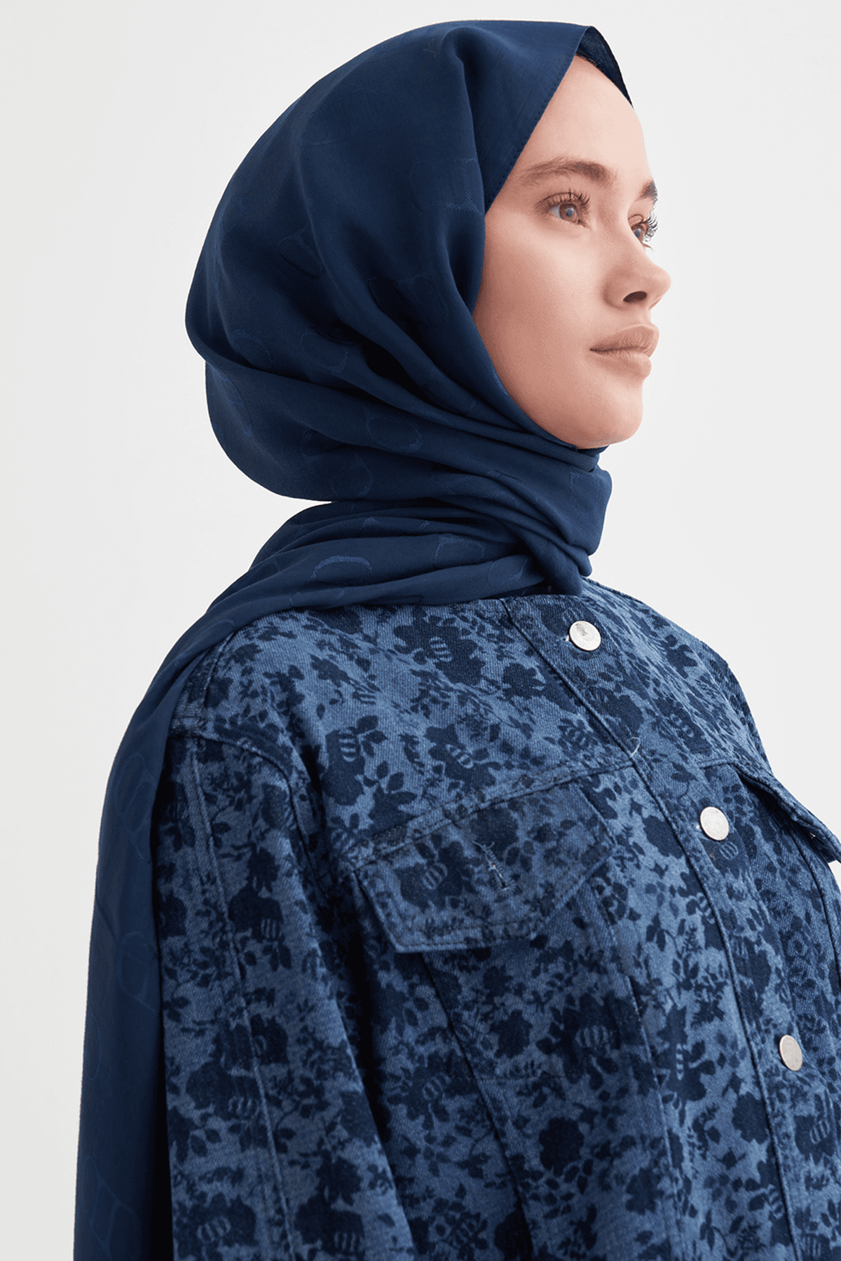 Carell Monogram Desen Liora Pamuk Şal - Lacivert 1