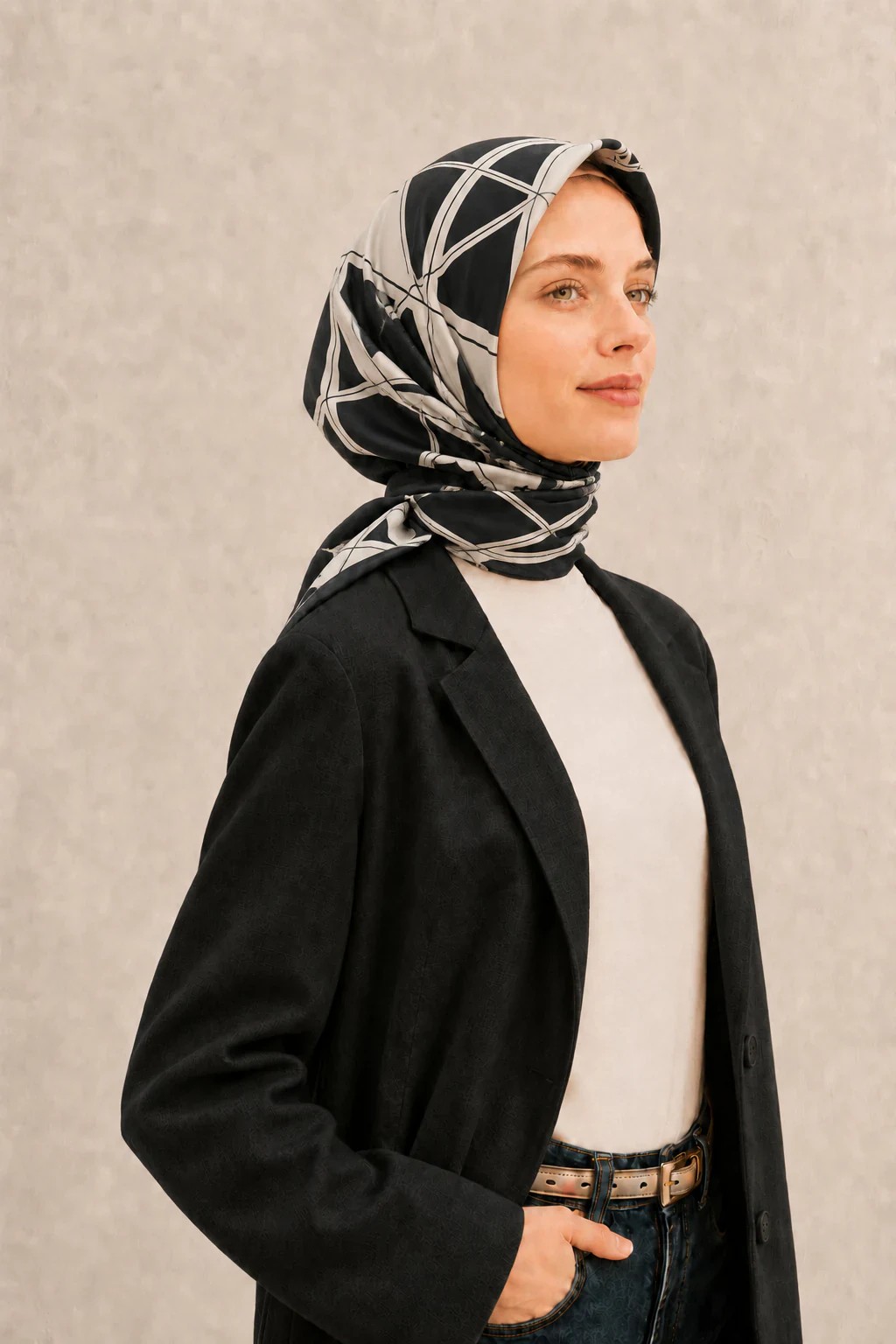 Armine Ipek Eşarp Nostalji 2800 05 - Sura Ipek, 05 - Siyah 2