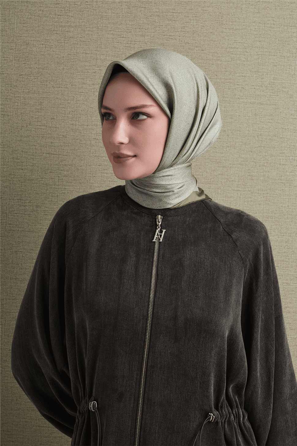 Armine Saf İpek Sura Eşarp 9601D - Açık Bej 1