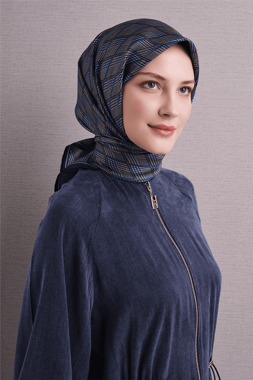 Armine Saf İpek Twill Eşarp 9626D - Mavi 2