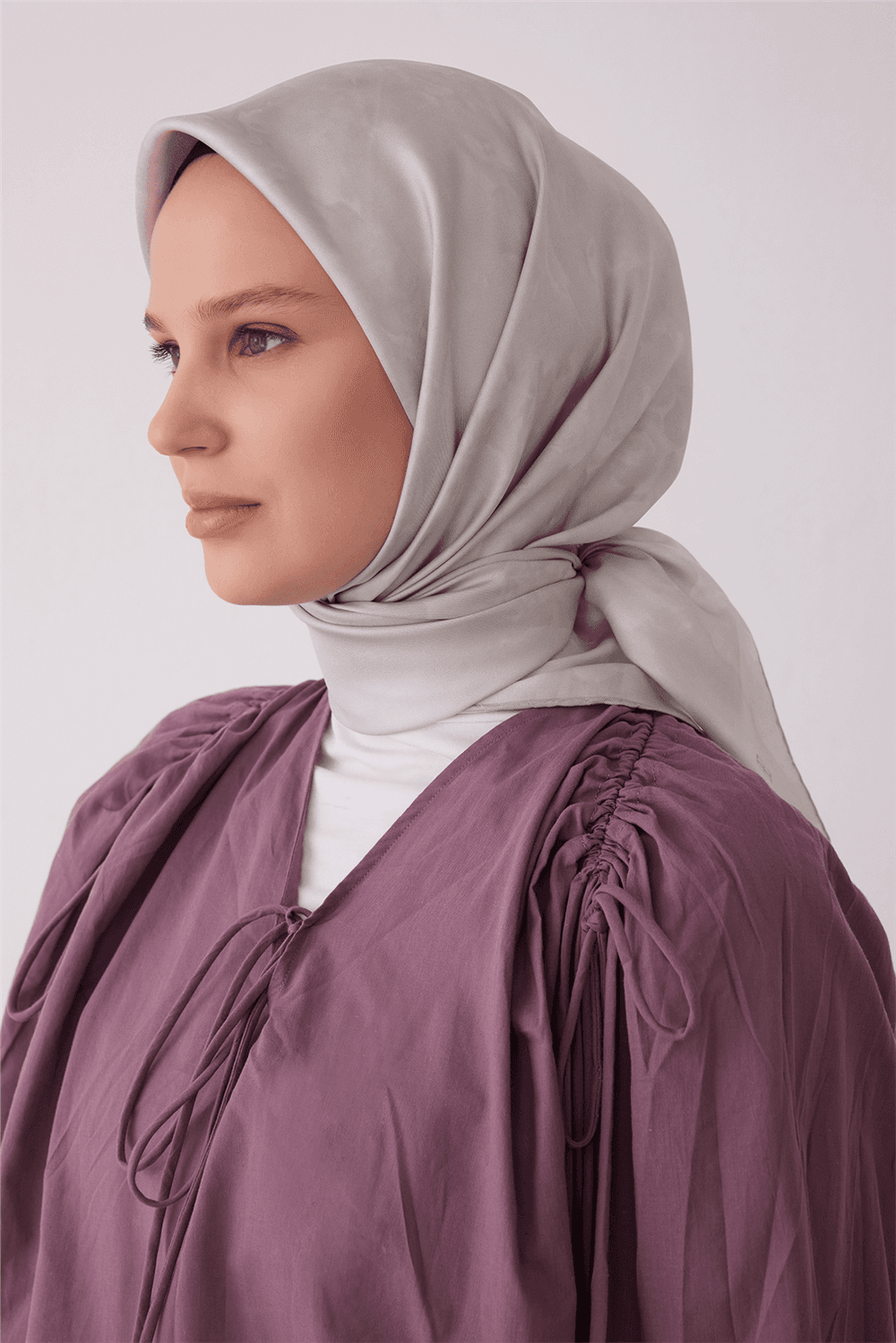 Belli %100 Twill İpek Eşarp 4428D - Ekru 2