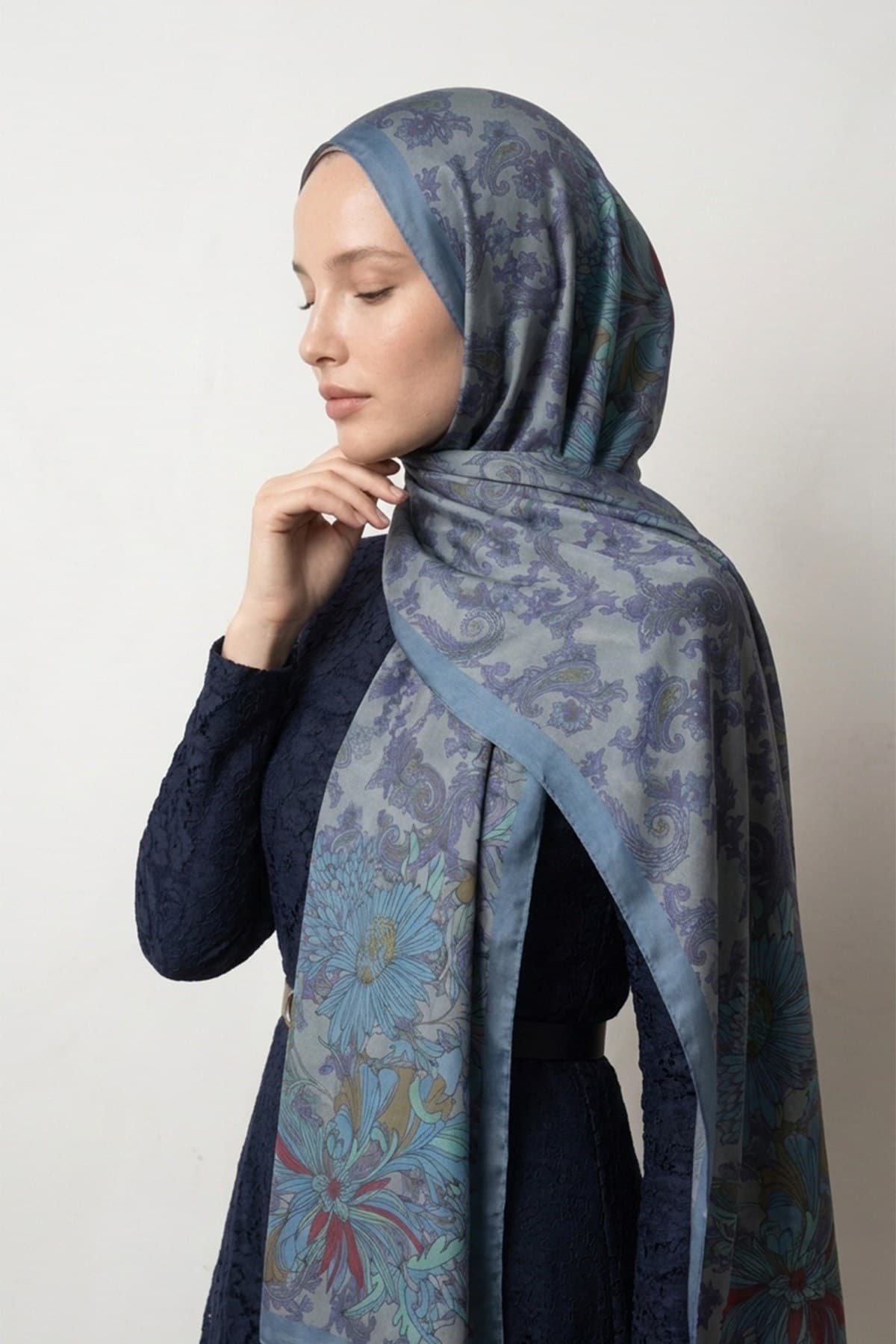 LuvènSara Desenli İpek Şal LSDG03328 - Mavi 2