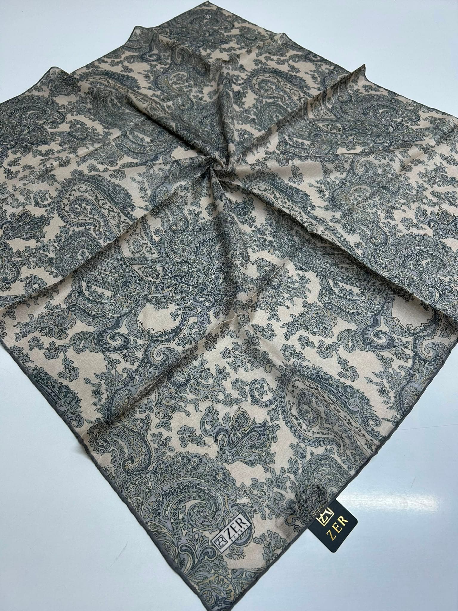 Zer Scarfs Paisera Desen Eşarp - Taş 1